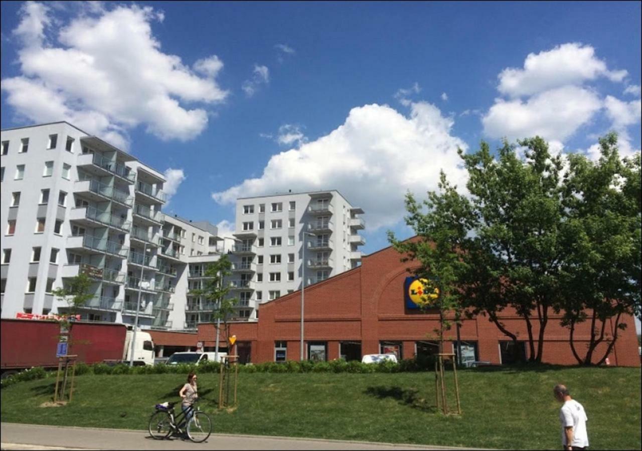 P&O Serviced Apartments Wilenska Station Варшава Екстер'єр фото